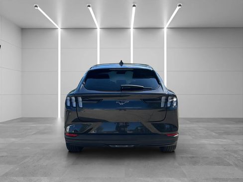 Used 2022 Ford Mustang Mach-E Select image 5