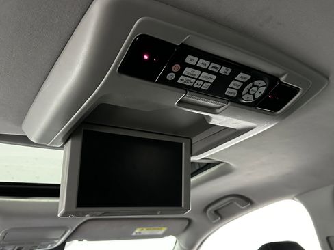 Used 2018 Honda Pilot Touring image 24