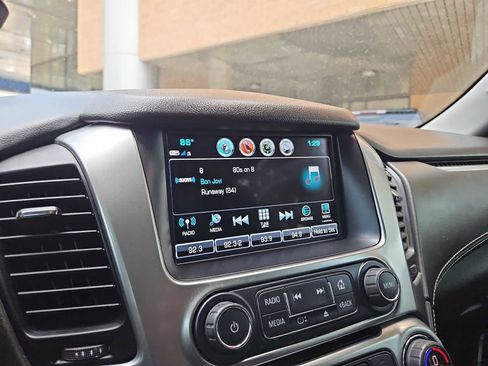 Certified 2020 Chevrolet Tahoe LS RWD image 29