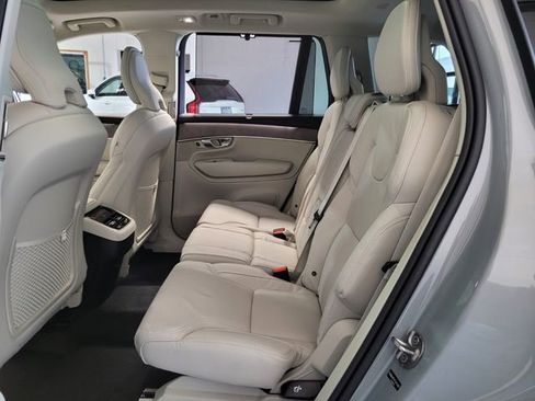 New 2026 Volvo XC90 B6 Ultra w/ Protection Package AWD/4WD image 13