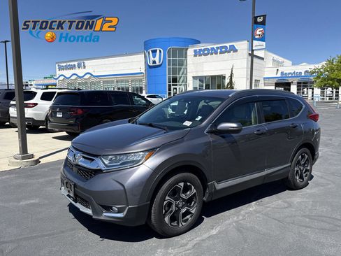 Used 2017 Honda CR-V Touring image 1