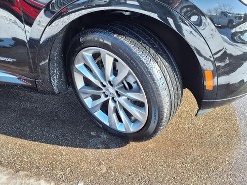 Certified 2023 Buick Envision Avenir image 44