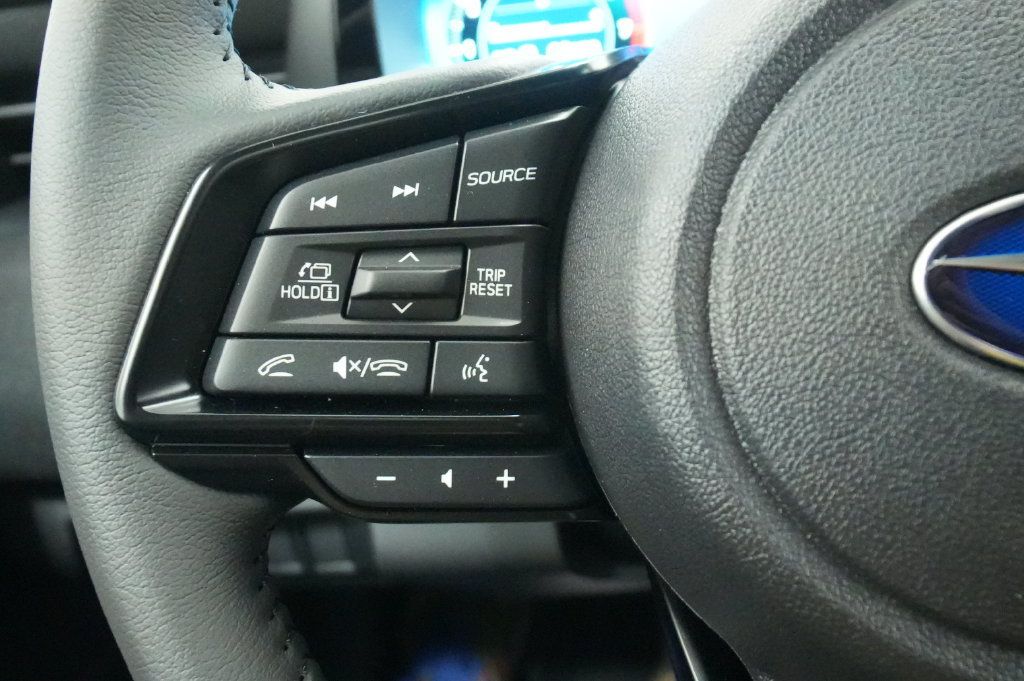 Used 2026 Subaru Outback Premium AWD/4WD image 36
