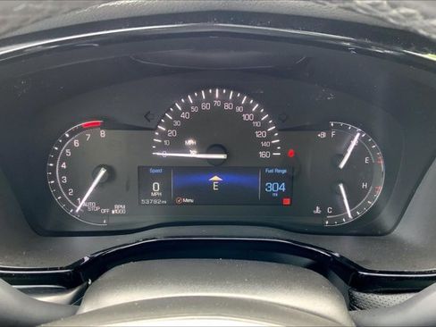 Used 2018 Cadillac XT5 Luxury w/ Driver Awareness Package AWD/4WD image 20