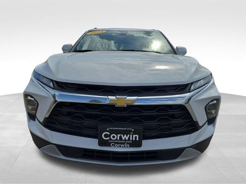 Used 2023 Chevrolet Blazer LT AWD/4WD image 4