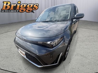 Used 2025 Kia Soul LX