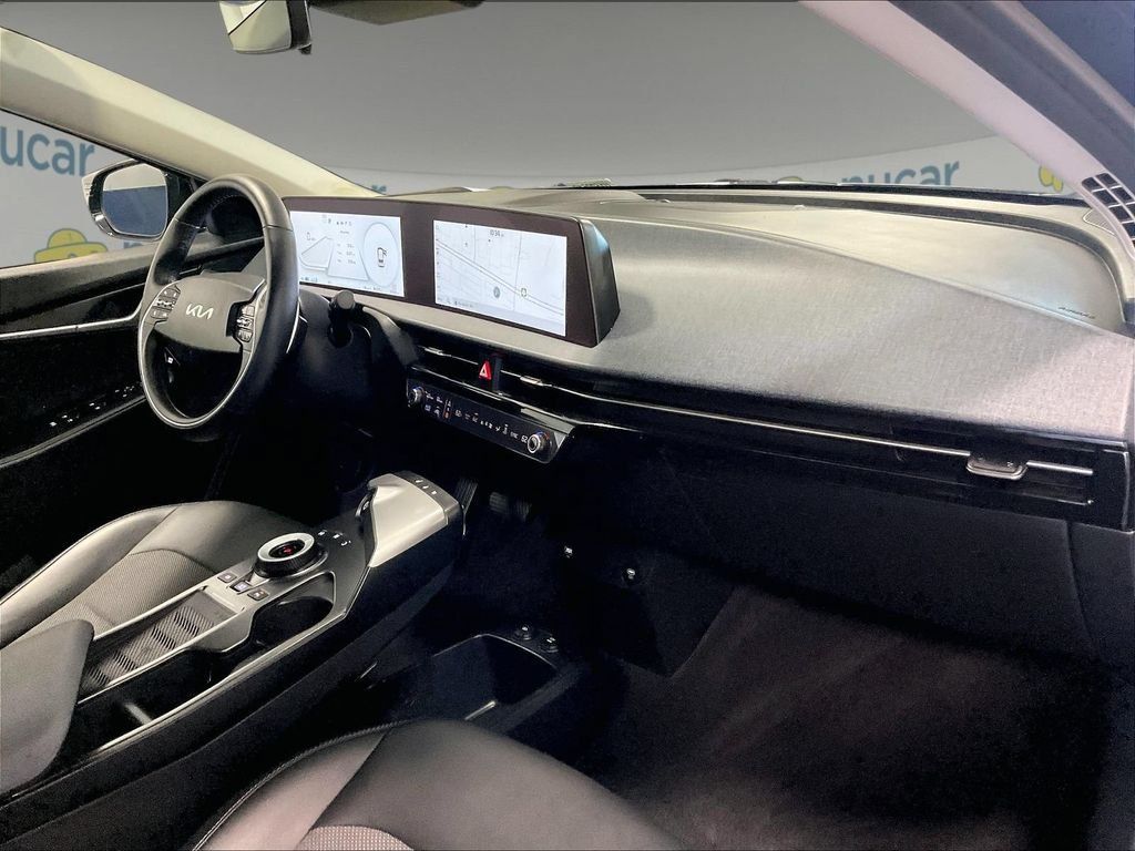 Used 2024 Kia EV6 Light AWD/4WD image 14