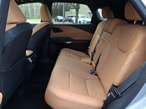 Used 2025 Lexus RX 350 AWD image 10