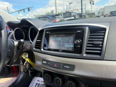 Used 2014 Mitsubishi Lancer SE AWD/4WD image 23