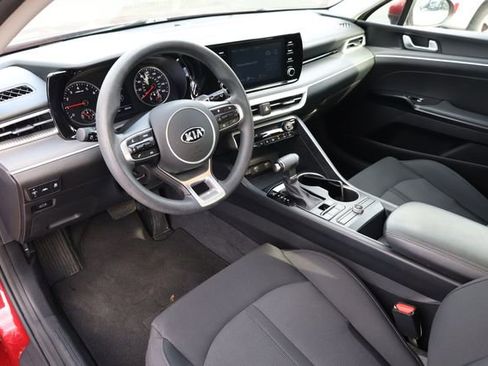 Used 2021 Kia K5 LXS image 13
