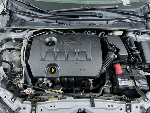 Used 2019 Toyota Corolla SE w/ SE Premium Package image 32