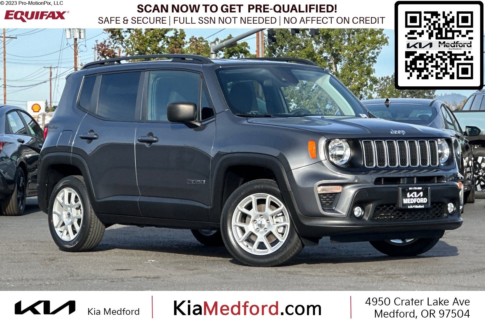 Used 2022 Jeep Renegade Latitude AWD/4WD image 1