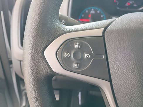 Used 2020 Chevrolet Colorado W/T w/ WT Convenience Package RWD image 6