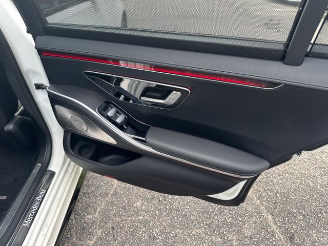 Certified 2023 Mercedes-Benz S 500 4MATIC w/ AMG Line image 15