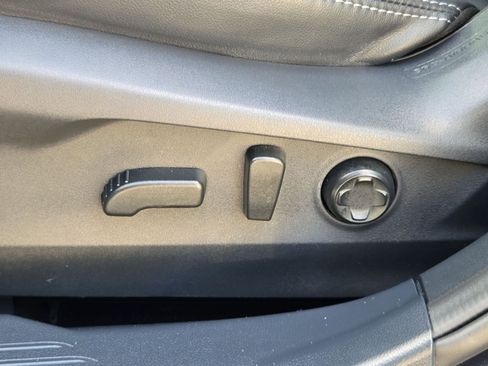 Used 2024 Subaru Outback Limited image 23