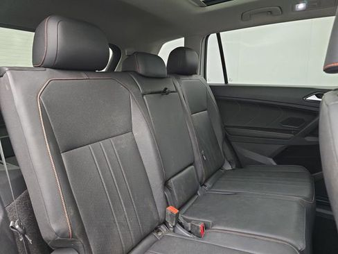 Used 2024 Volkswagen Tiguan Wolfsburg Edition image 42