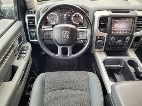 Used 2017 RAM 1500 Big Horn image 16