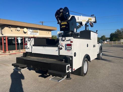 New 2024 Ford F550 2WD Regular Cab Super Duty image 8