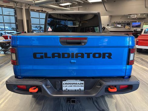 Used 2021 Jeep Gladiator Mojave w/ Trailer Tow Package AWD/4WD image 36