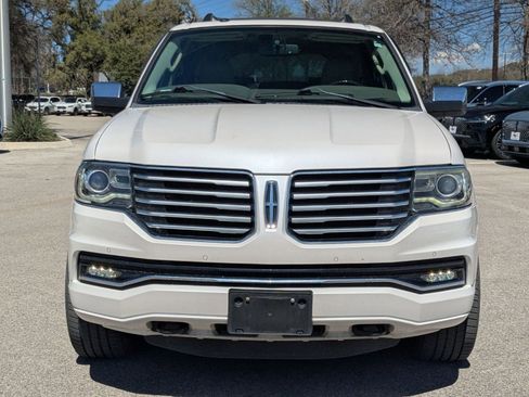Used 2016 Lincoln Navigator Select image 8