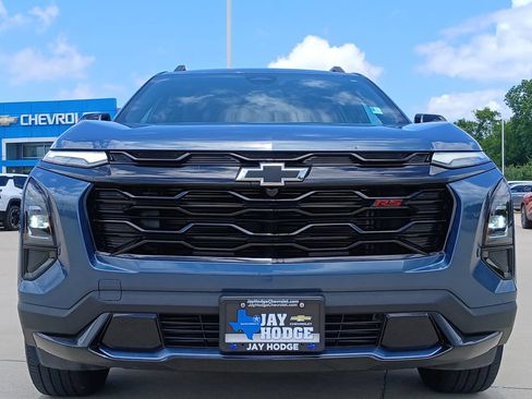 Used 2025 Chevrolet Equinox RS w/ Convenience Package III FWD image 32