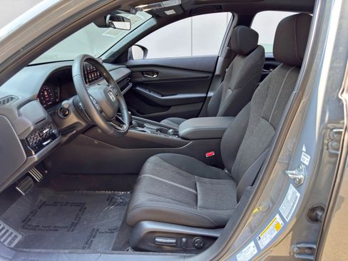 Used 2023 Honda Accord Sport image 16