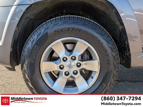 Used 2011 Toyota 4Runner SR5 w/ Premium Pkg w/Leather image 9