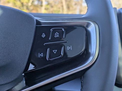 New 2026 Volvo EX30 Plus w/ Protection Package Premier image 34