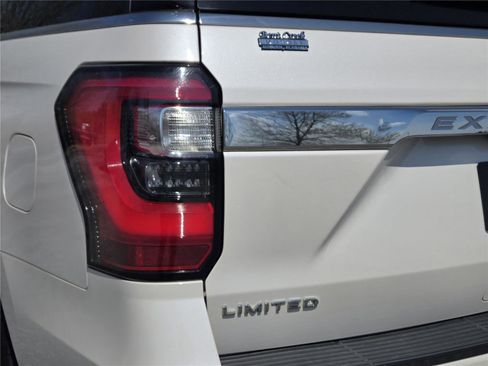 Used 2019 Ford Expedition Max Limited w/ Equipment Group 301A RWD image 9