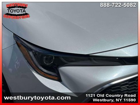 Used 2022 Toyota Corolla XSE w/ XSE Preferred Package image 9