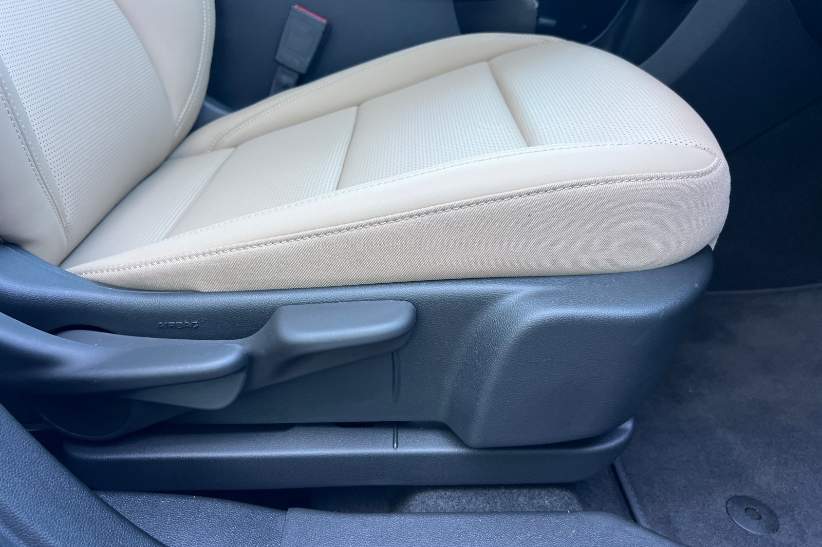 Used 2026 Buick Envision Preferred AWD/4WD image 23