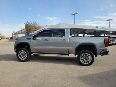 Used 2023 GMC Sierra 1500 Denali Ultimate image 3