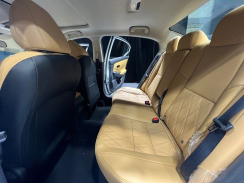 New 2025 Nissan Sentra SV w/ SV Premium Package image 17