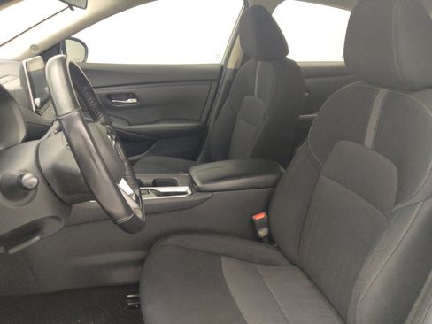 Used 2023 Nissan Sentra SV FWD image 17