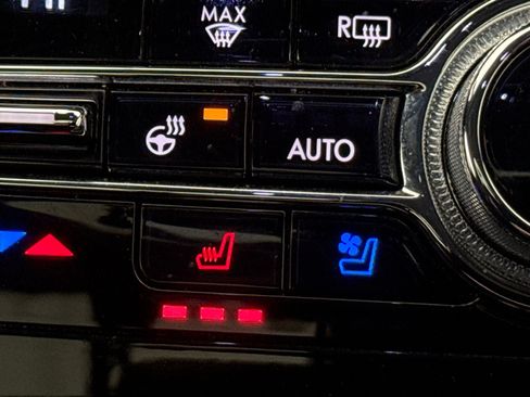 Used 2020 Lincoln Corsair Reserve w/ Equipment Group 201A image 22