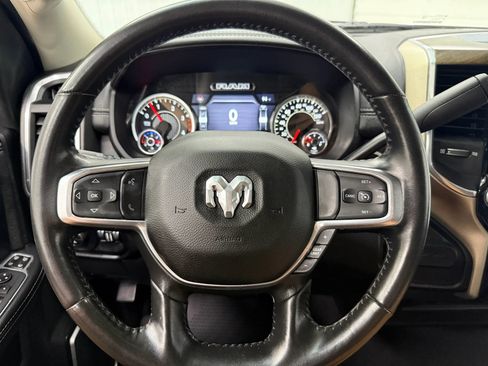 Used 2024 RAM 2500 Laramie AWD/4WD image 19