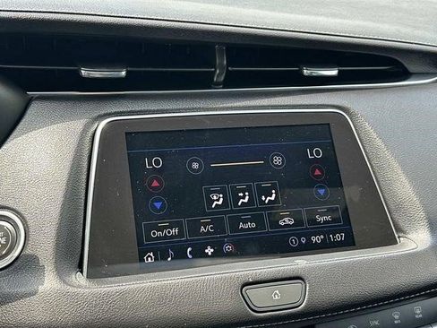 Certified 2023 Cadillac XT4 Premium Luxury AWD/4WD image 30