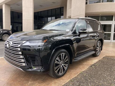 New 2026 Lexus LX 700h Luxury AWD/4WD image 5