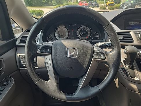 Used 2016 Honda Odyssey EX-L image 15