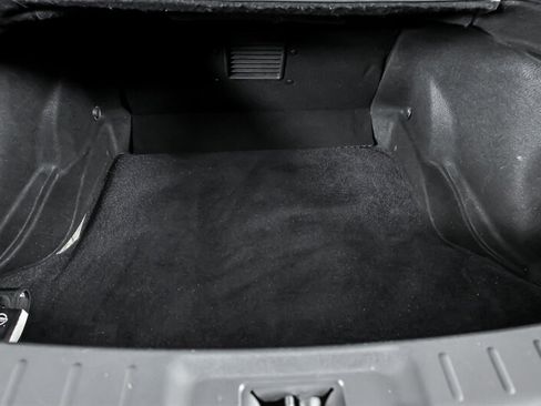Used 2015 Nissan GT-R Premium AWD/4WD image 11