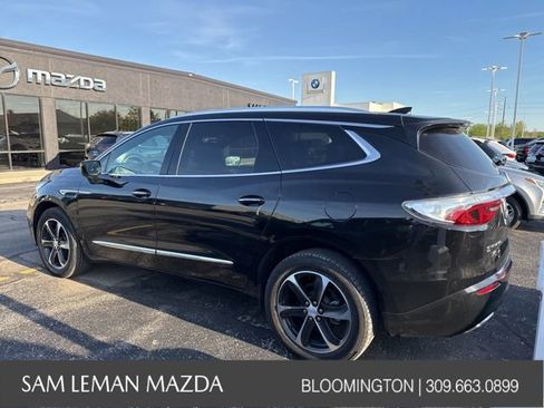 Used 2022 Buick Enclave Essence w/ Experience Buick Package image 5