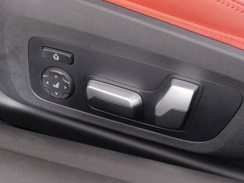 Used 2022 BMW M4 xDrive Competition w/ Executive Package image 42