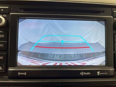 Used 2019 Toyota Sequoia Platinum AWD/4WD image 17