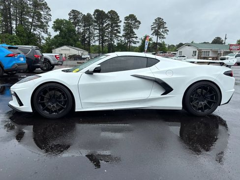 Used 2024 Chevrolet Corvette Stingray Preferred Cpe w/ 2LT RWD image 2