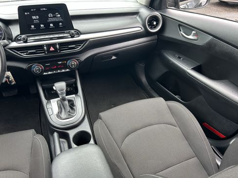 Used 2019 Kia Forte LXS FWD image 14