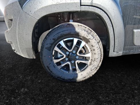 New 2026 RAM ProMaster 1500 w/ Quick Order Package 22G SLT image 15