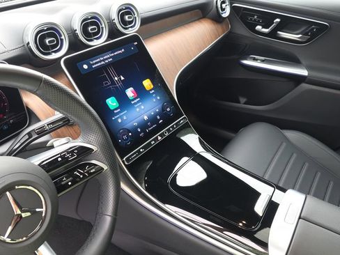 Certified 2025 Mercedes-Benz GLC 300 4MATIC image 20