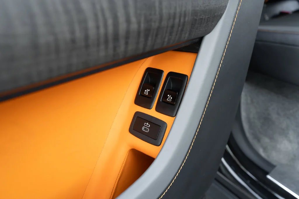 Used 2019 Rolls-Royce Cullinan AWD/4WD image 67