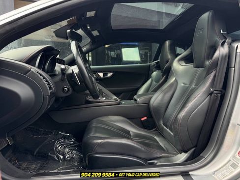 Used 2016 Jaguar F-TYPE R AWD/4WD image 23