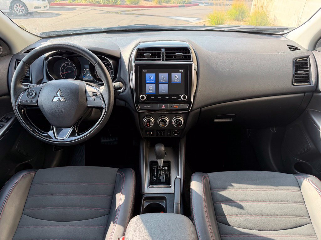 Used 2025 Mitsubishi Outlander Sport SE AWD/4WD image 14
